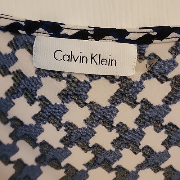 Calvin Klein Black/White/Blue Houndstooth Print Sleeveless Top/Shell, 1X - Picture 4 of 6
